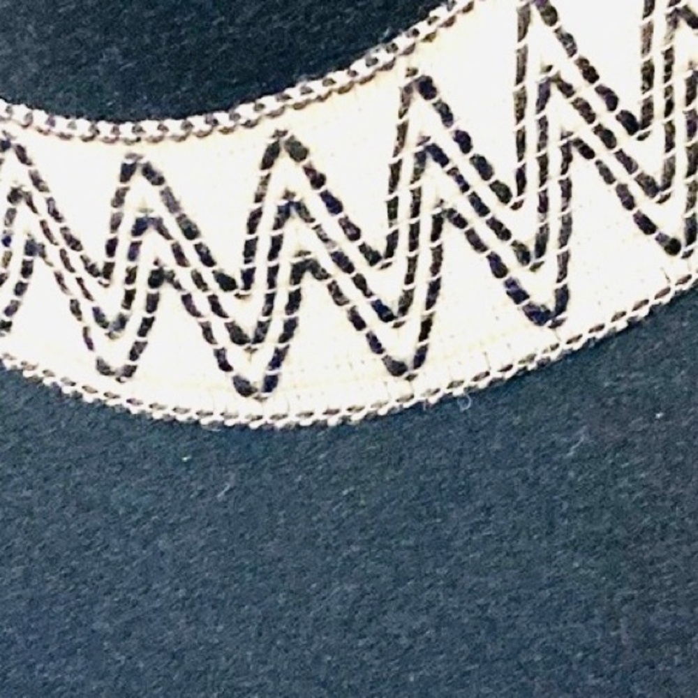 Black and White Time and True Pendleton Fedora - Picture 7 of 8